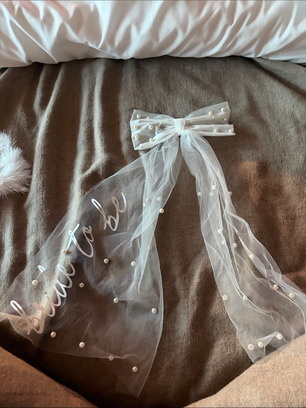 Bridal Pearl Bow Veil Hair Clip - White